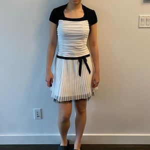 Ruffle pleated dress